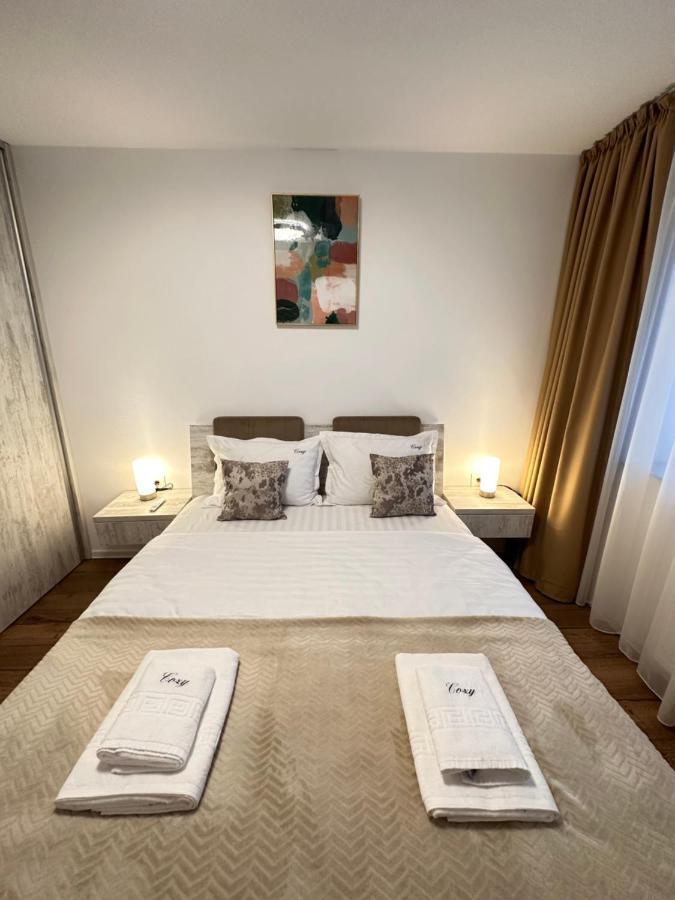 Deluxe Cozy Apartments - Coresi Mall #Braşov Esterno foto