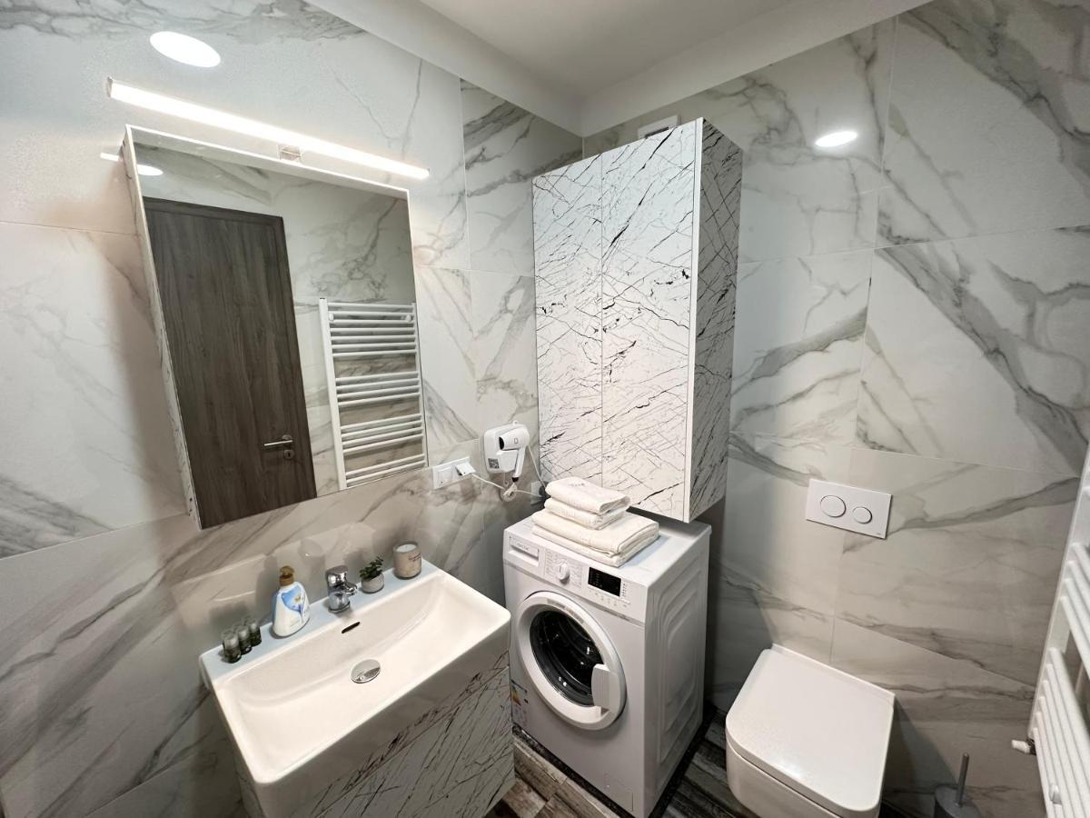Deluxe Cozy Apartments - Coresi Mall #Braşov Esterno foto