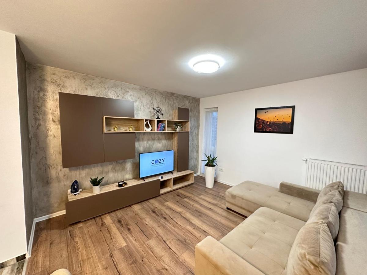 Deluxe Cozy Apartments - Coresi Mall #Braşov Esterno foto