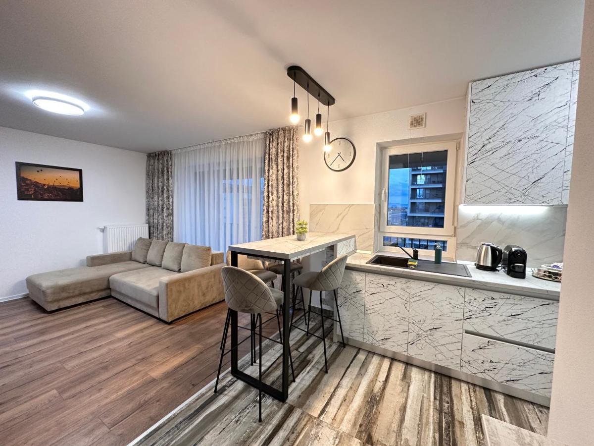 Deluxe Cozy Apartments - Coresi Mall #Braşov Esterno foto