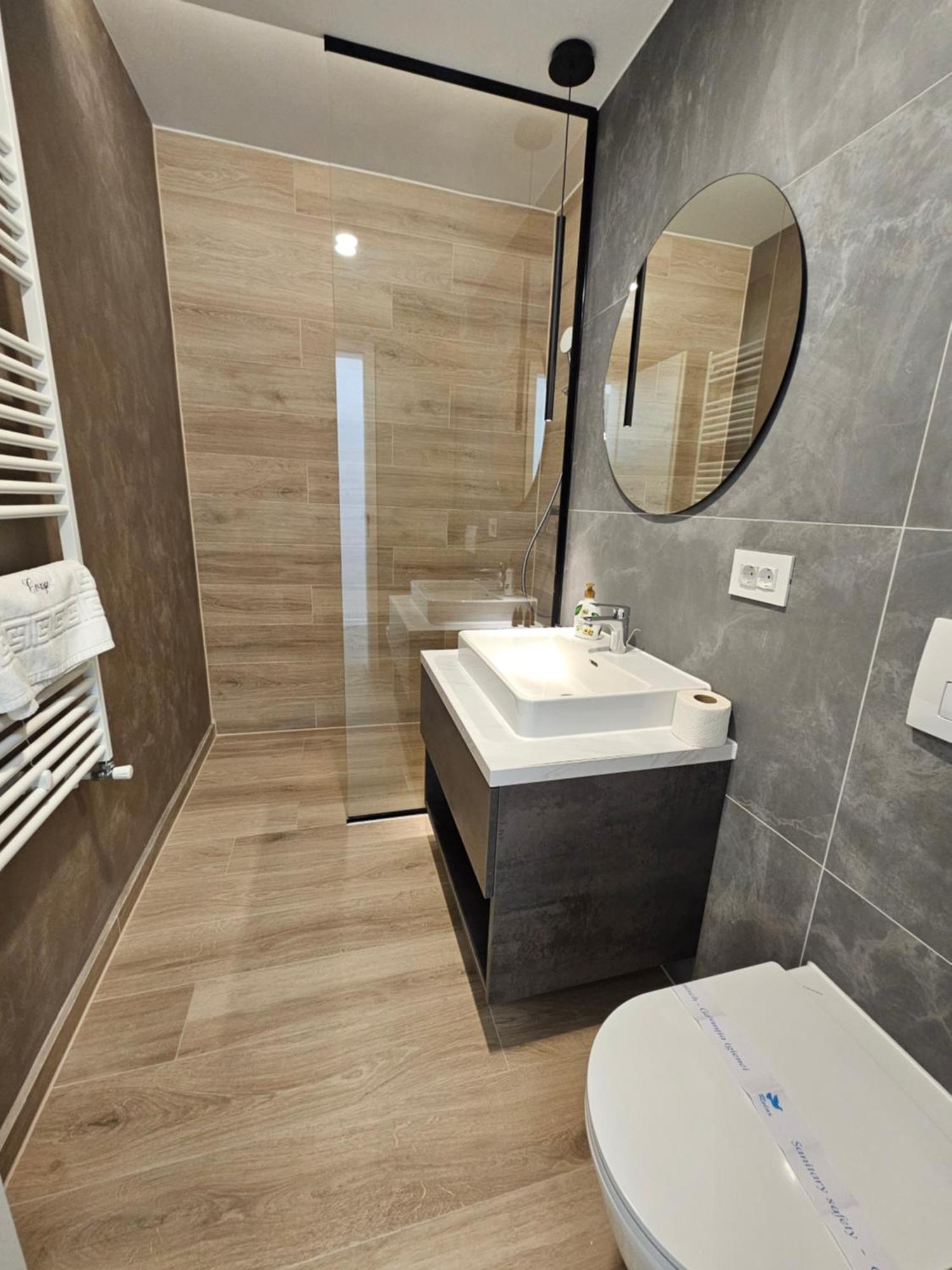 Deluxe Cozy Apartments - Coresi Mall #Braşov Esterno foto