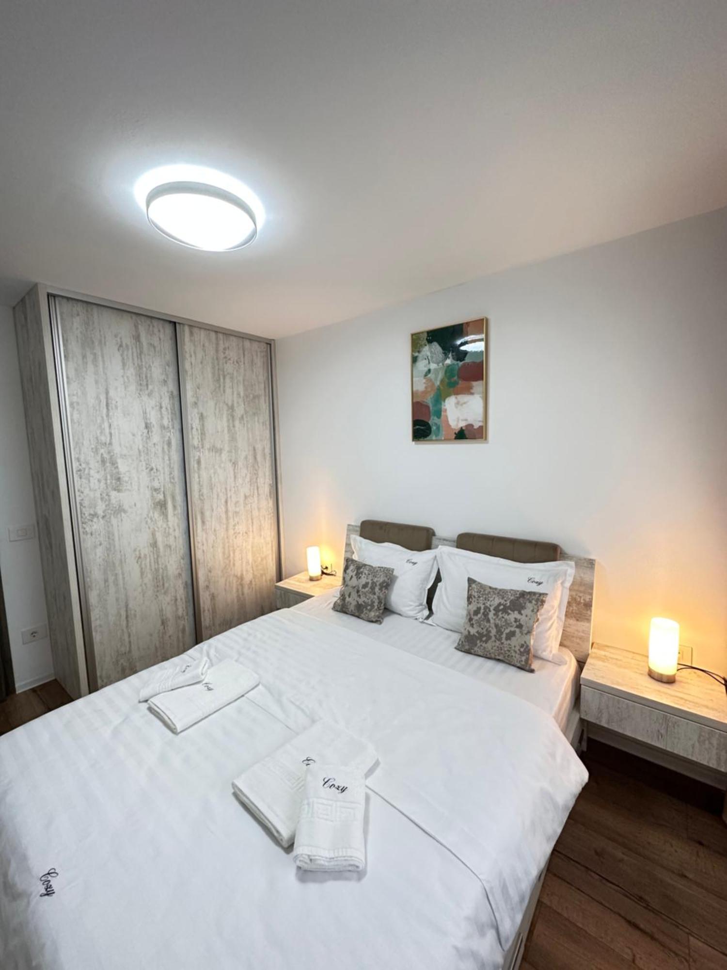 Deluxe Cozy Apartments - Coresi Mall #Braşov Esterno foto